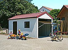 Giebeldachgarage mit Eindeckung in Ziegeloptik